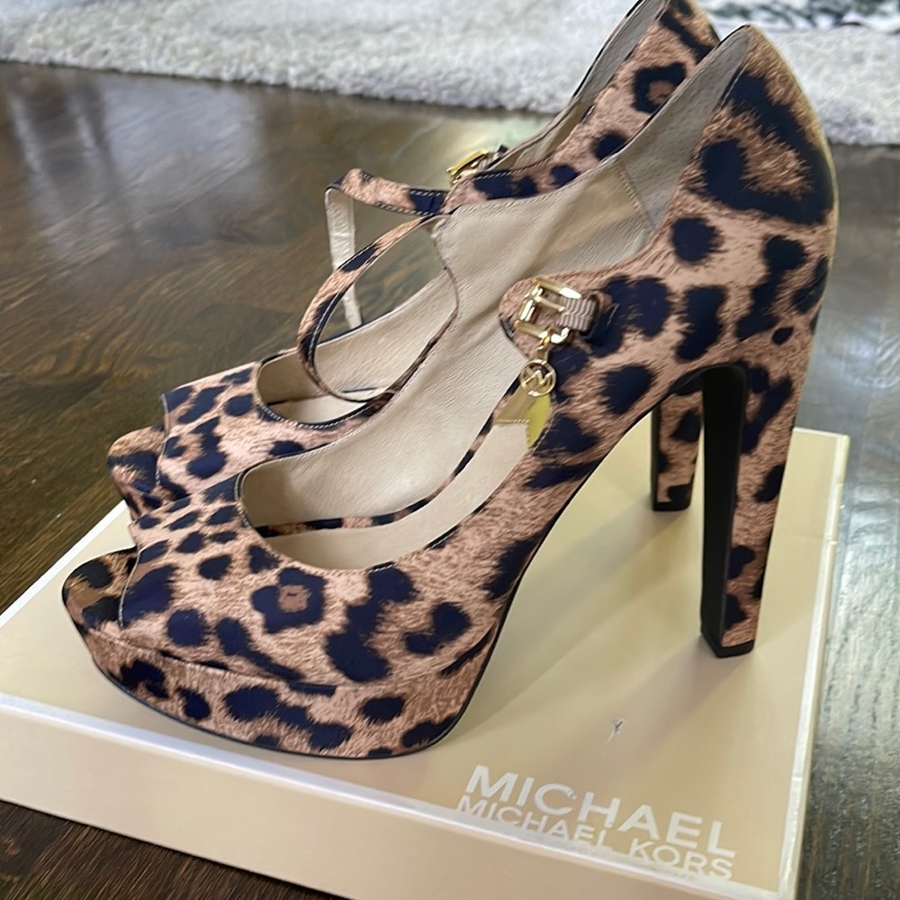 Micheal Kors leopard high heeled Mary Janes size 10